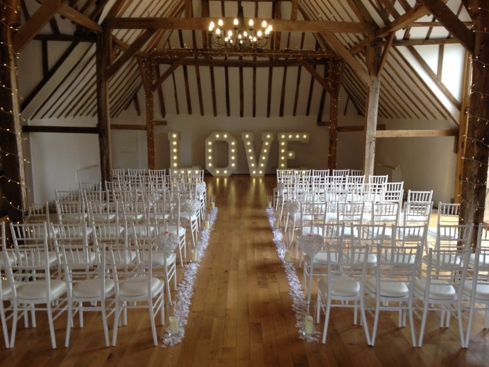 5ft LOVE Skylarks Golf and Country Club