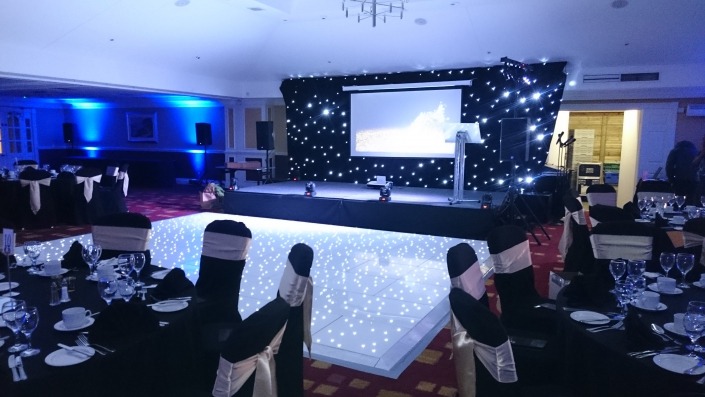 hilton avisford park av dancefloor stage and backdrop hire
