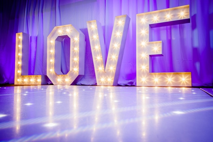 4ft LOVE at wickham park golf club