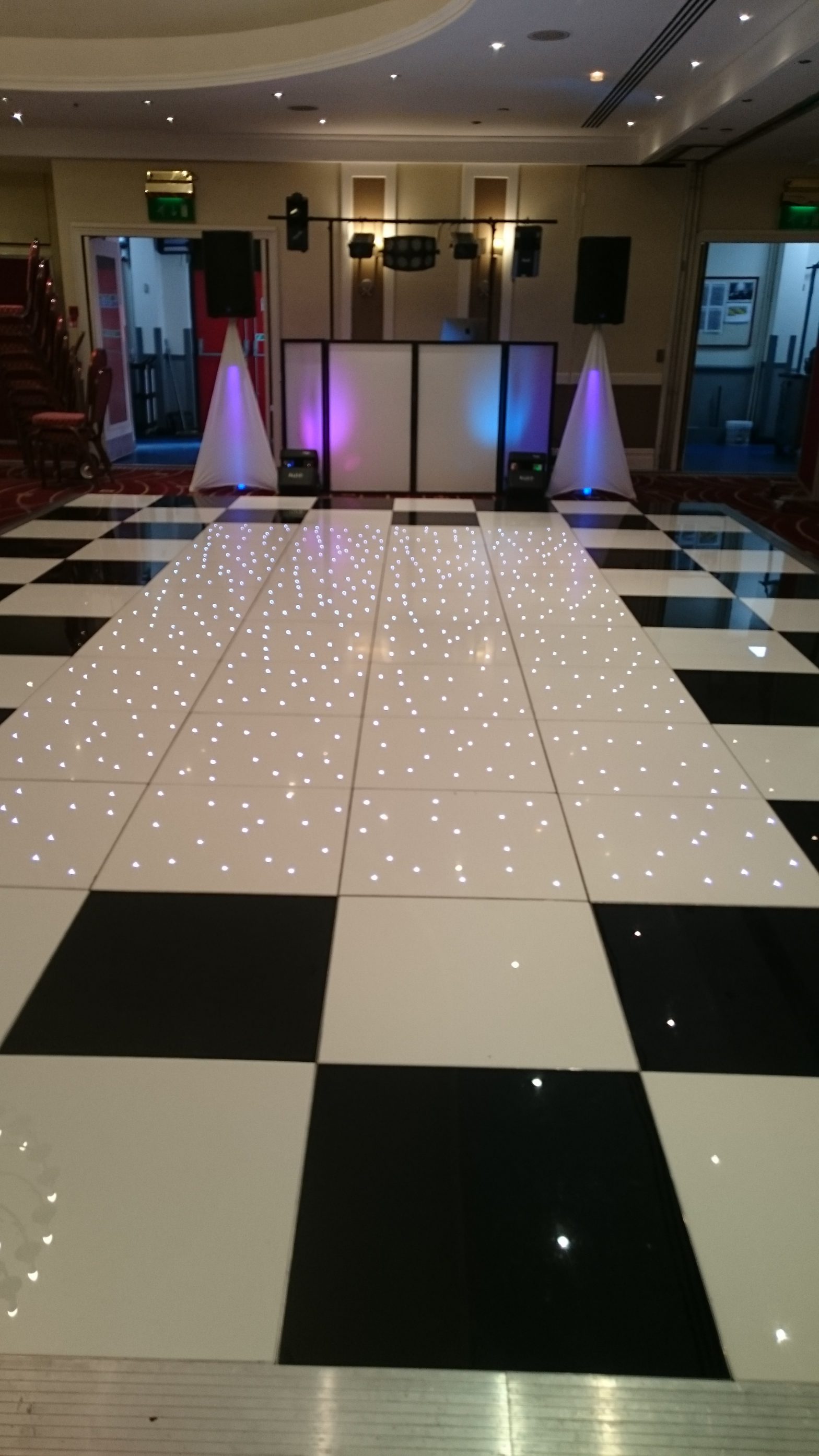 West Middlesex Golf Club White LED Dancefloor Hire Lizard Events Ltd