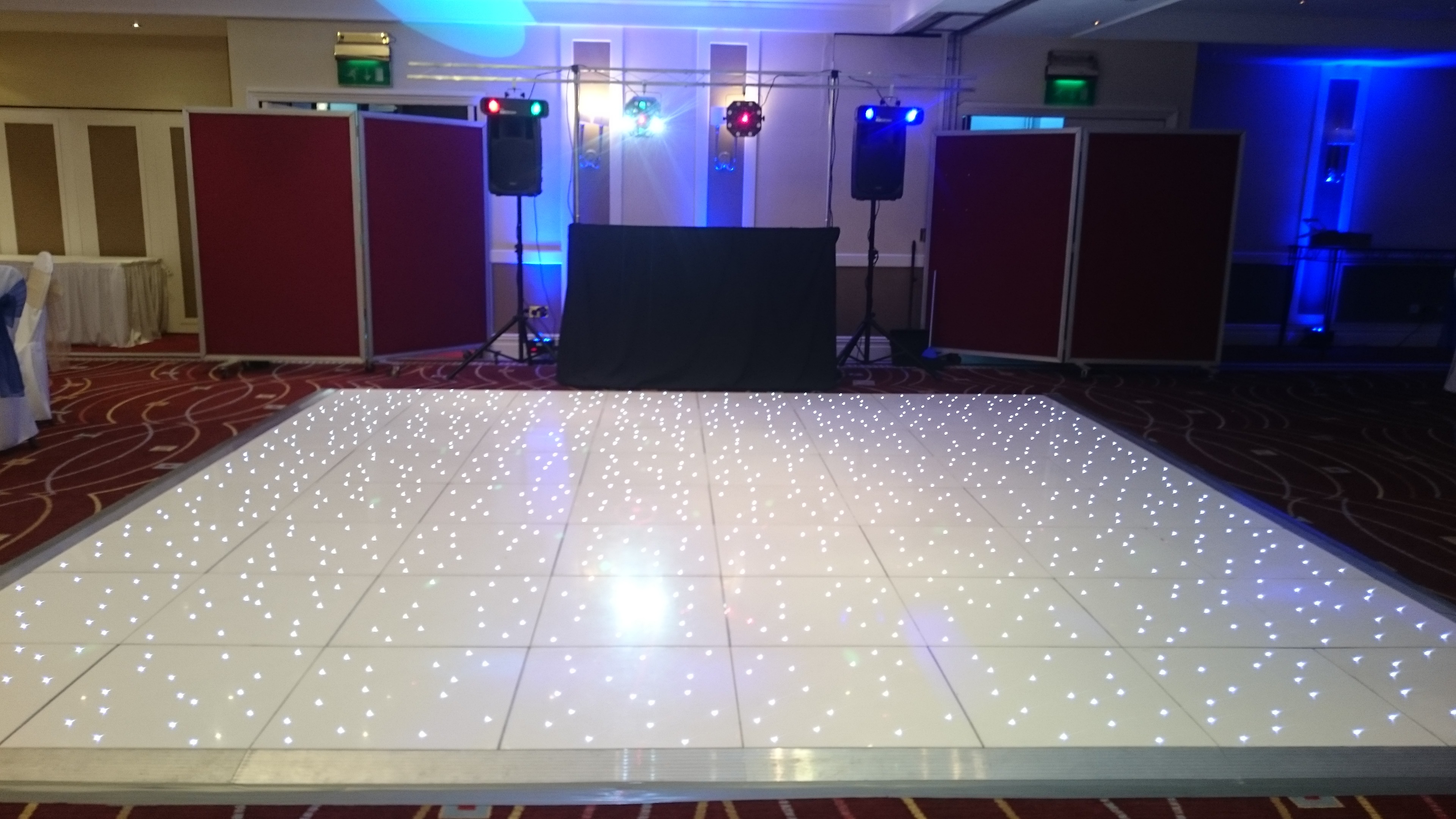 Marriott Portsmouth White Led Dancefloor With Diy Dj Equipment